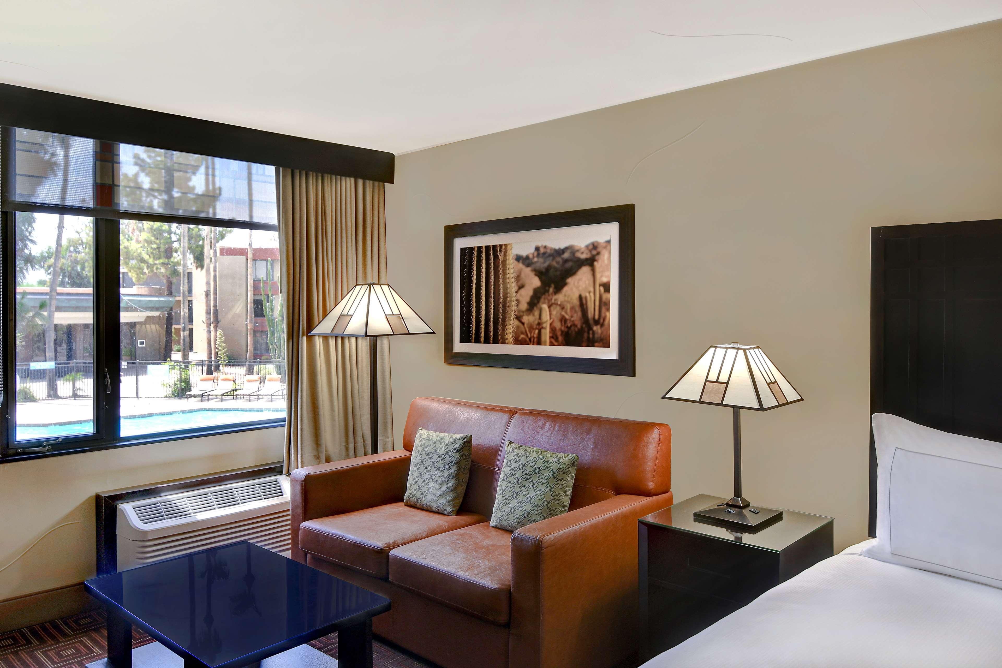 Doubletree By Hilton Phoenix- Tempe Eksteriør billede