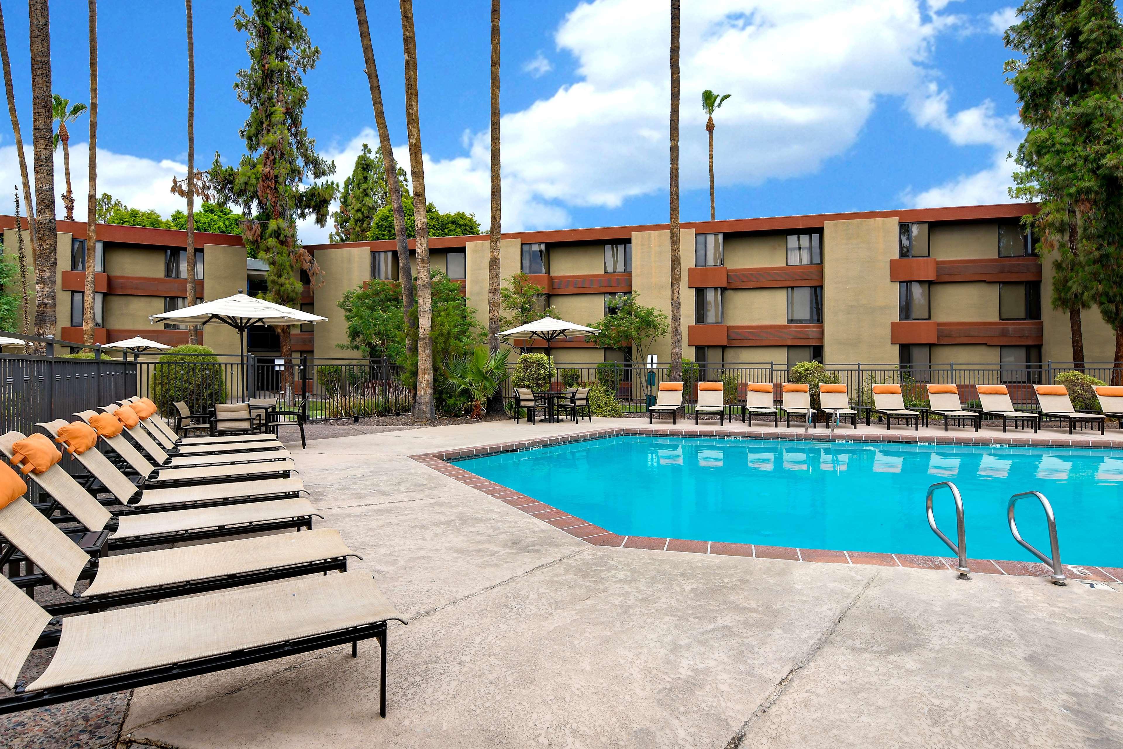 Doubletree By Hilton Phoenix- Tempe Eksteriør billede