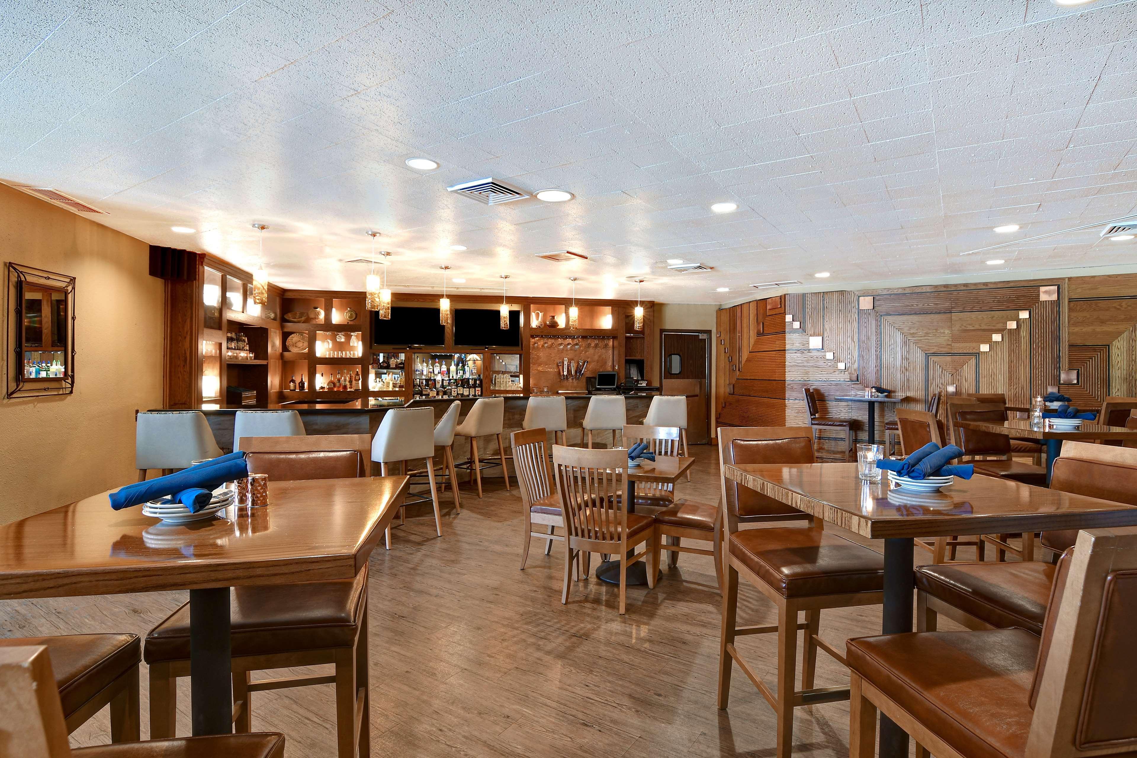 Doubletree By Hilton Phoenix- Tempe Eksteriør billede