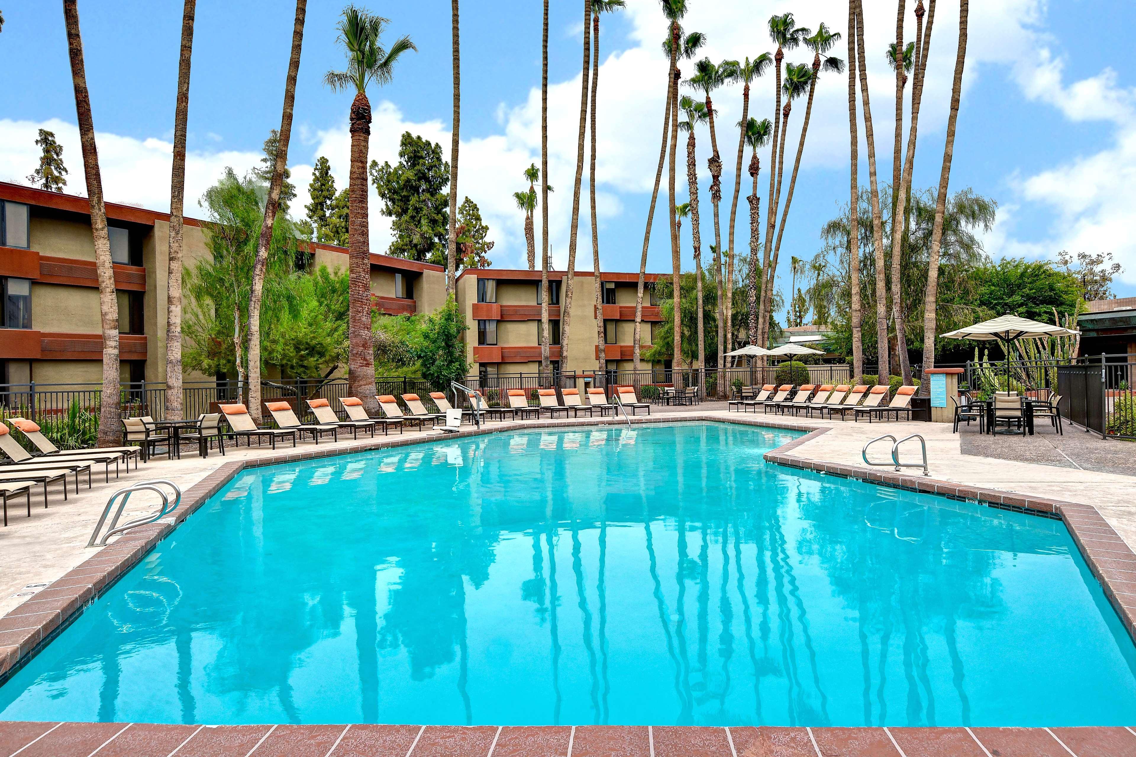 Doubletree By Hilton Phoenix- Tempe Eksteriør billede